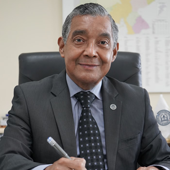 Lic. Jorge Luis Quijada